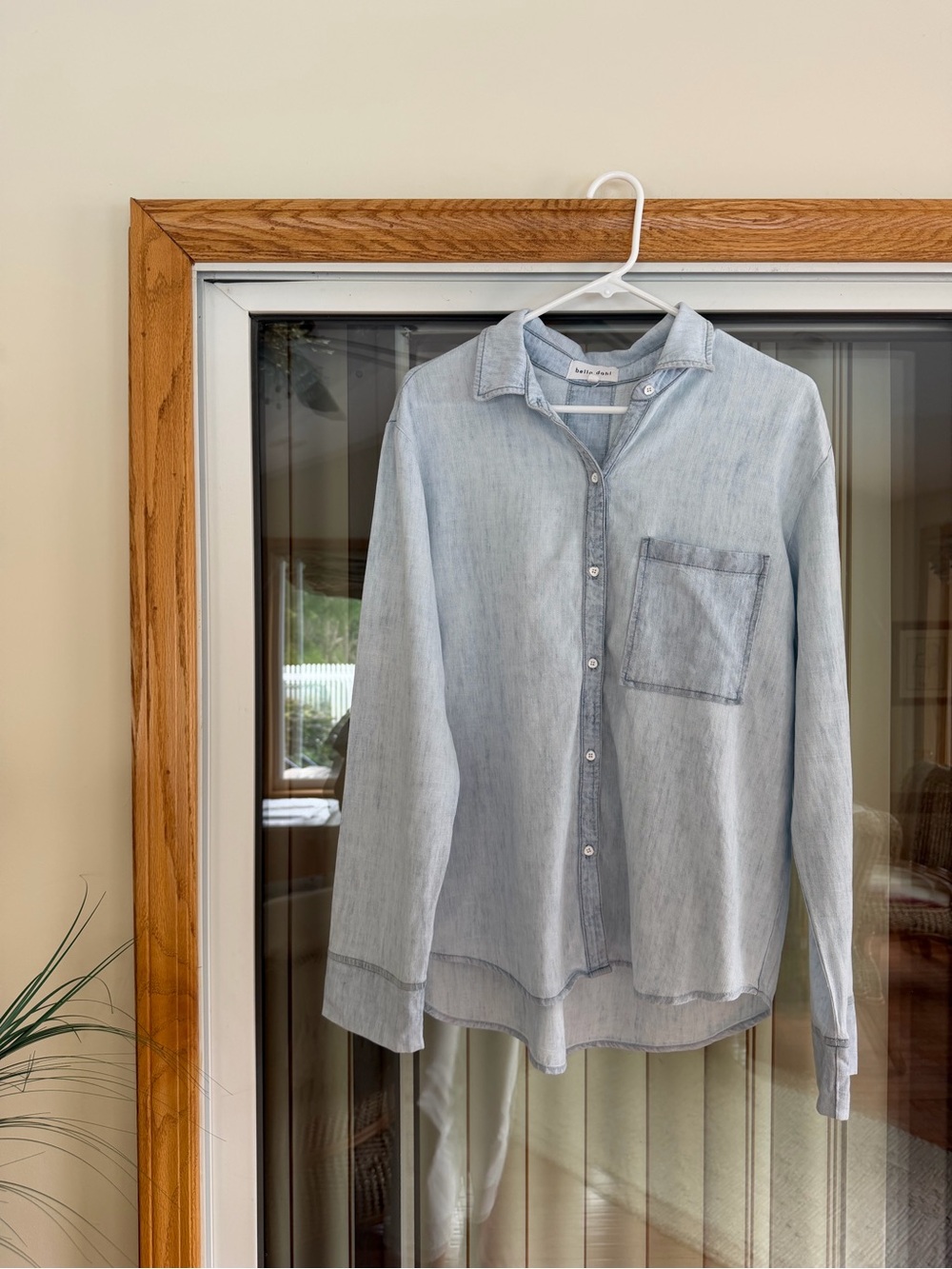 Bella Dahl Pale Blue Washed Chambray Button-Down Shirt